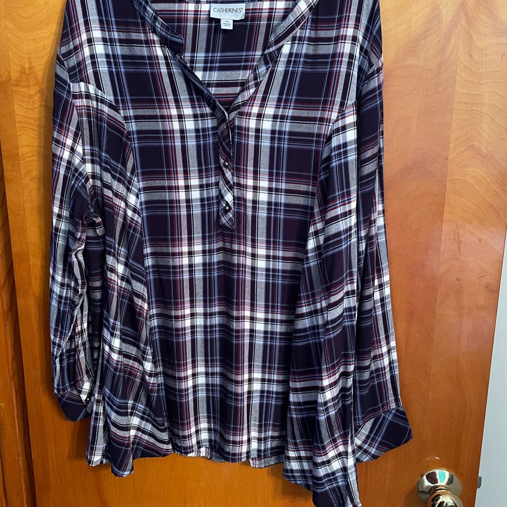 Catherines Women's Plaid Top - Long Sleeve tunic length.